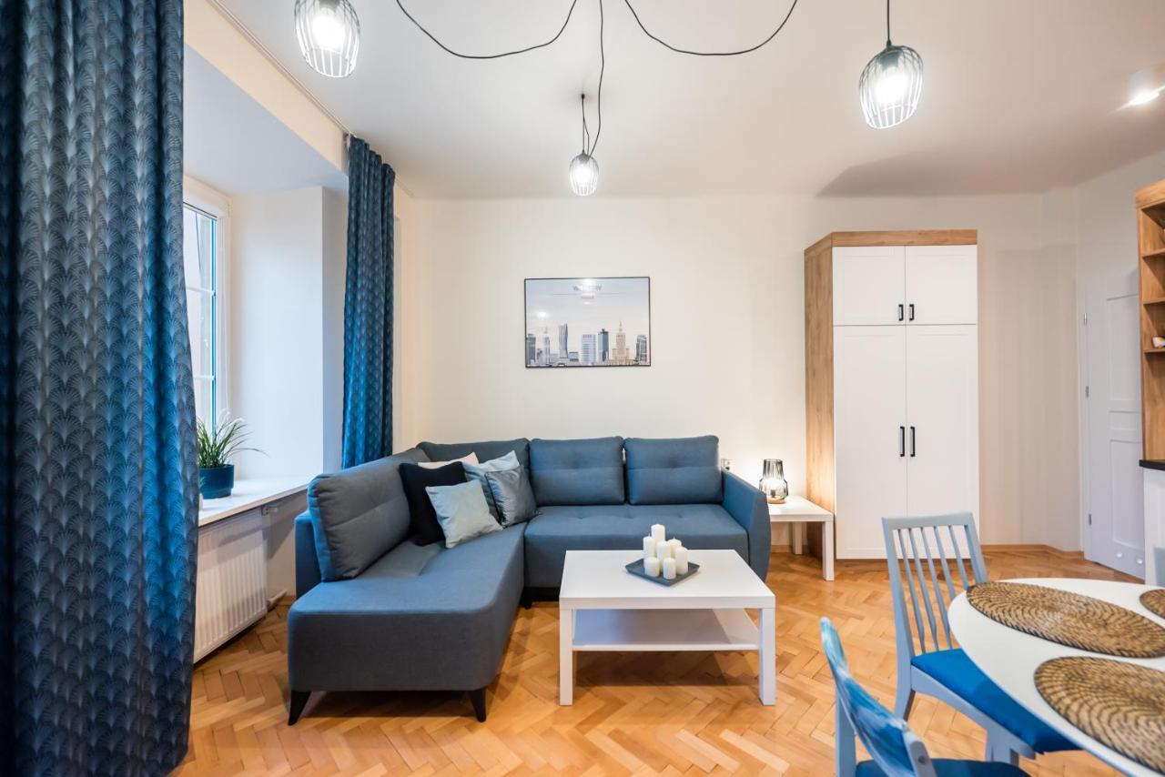 Old Town Eclectic Apartment For 6 People Варшава Экстерьер фото