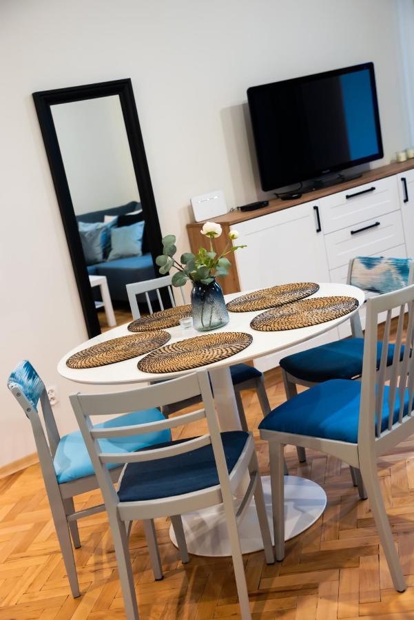 Old Town Eclectic Apartment For 6 People Варшава Экстерьер фото