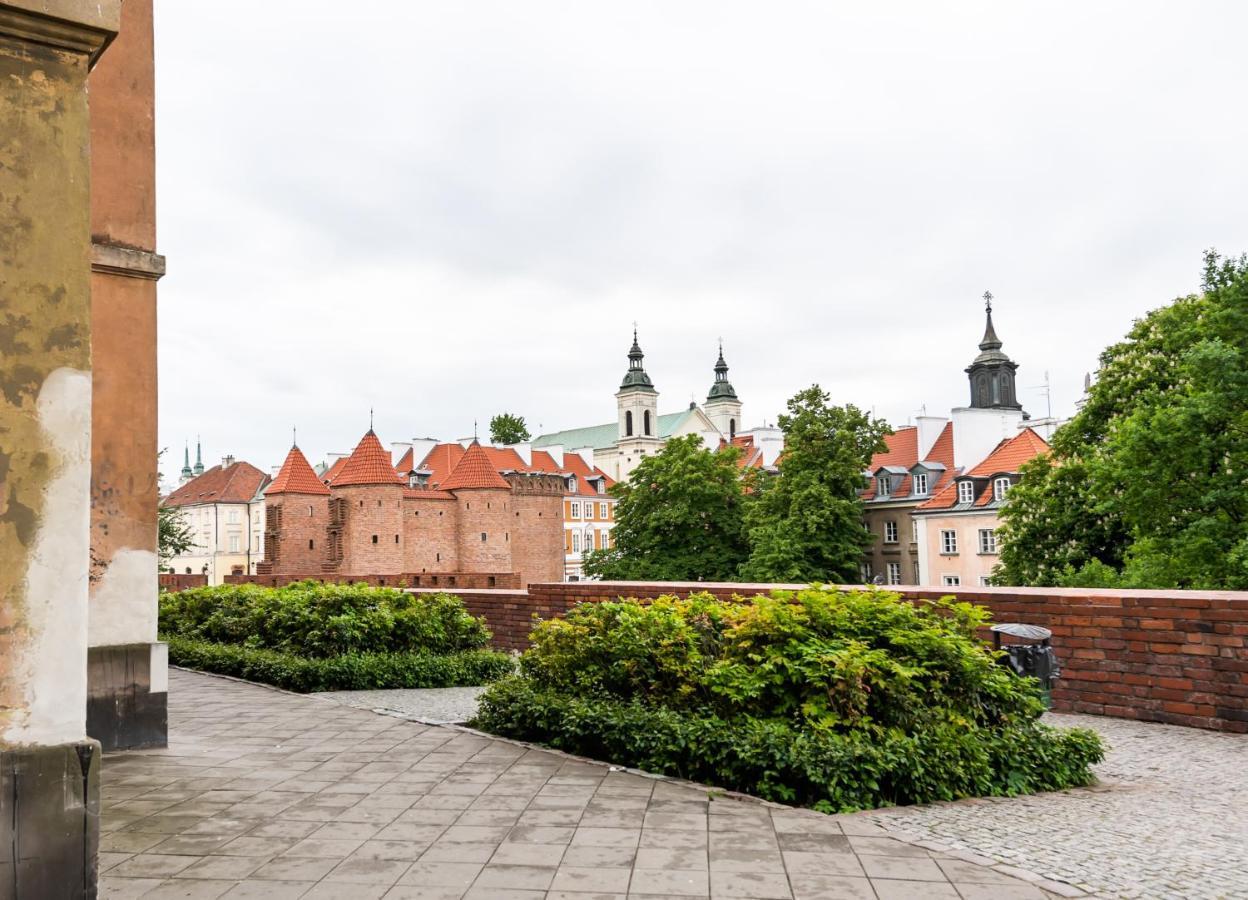 Old Town Eclectic Apartment For 6 People Варшава Экстерьер фото